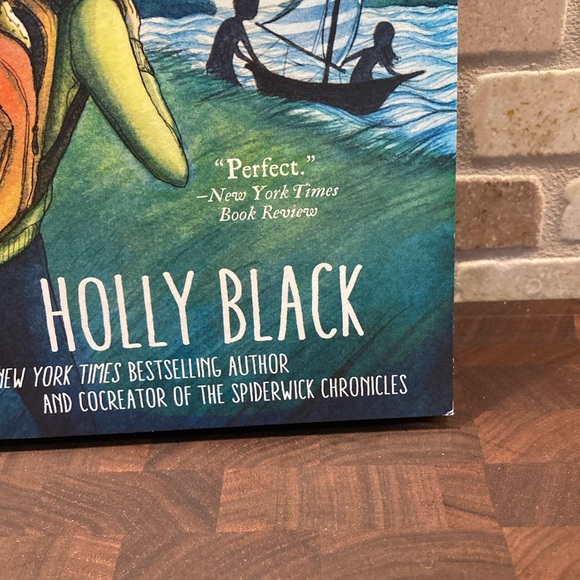 Like New Paperback Doll Bones by Holly Black - Picture 5 of 6